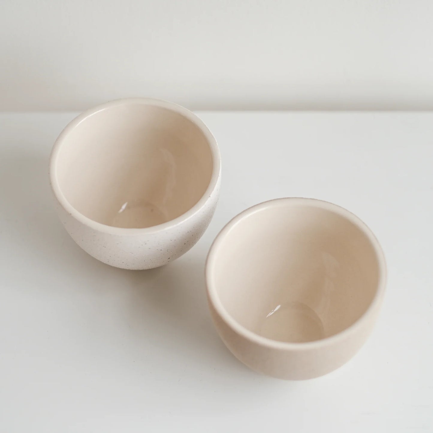 Adia Oval Container